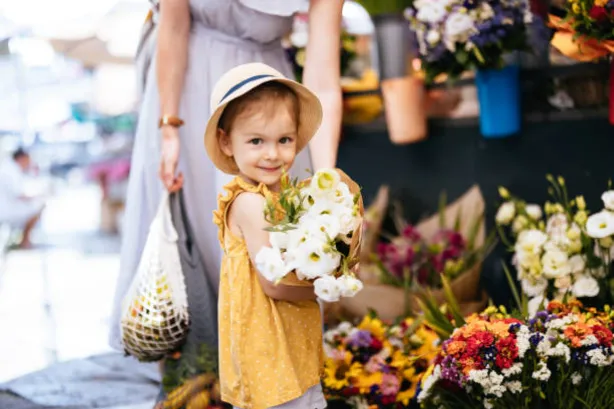 Mother's Day Market Pic