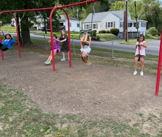 Swings LH SACC