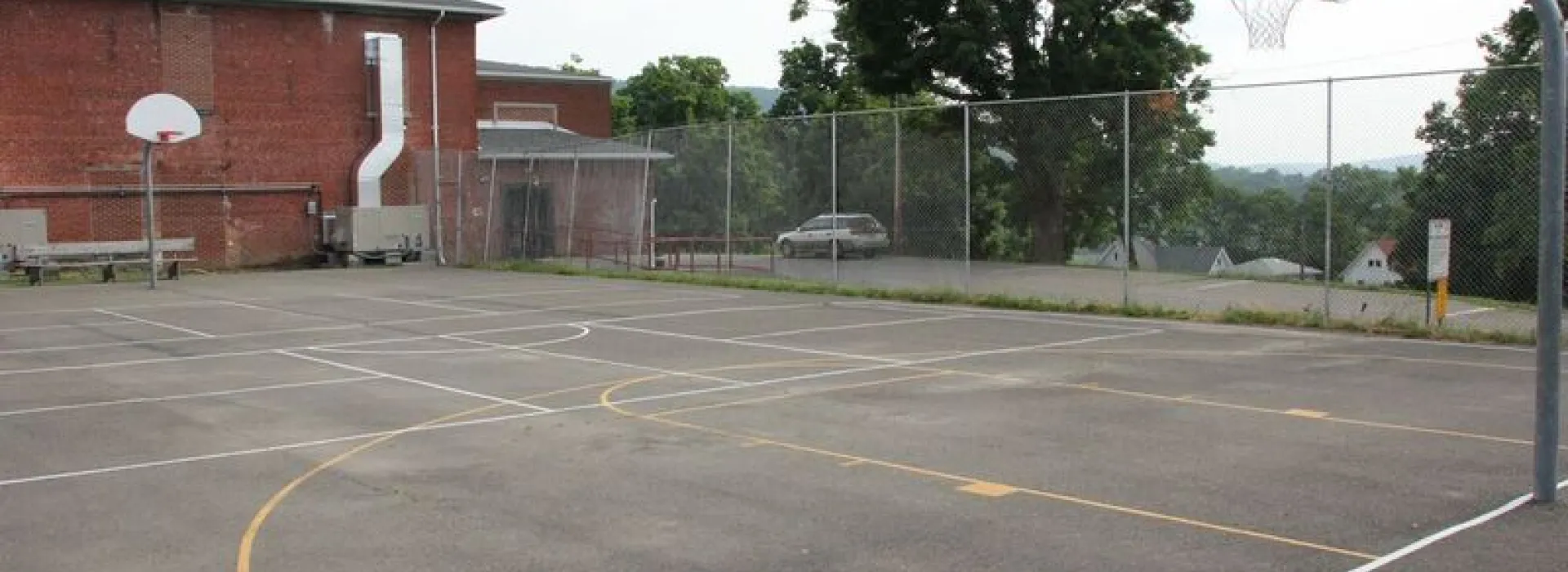 outdoor_court